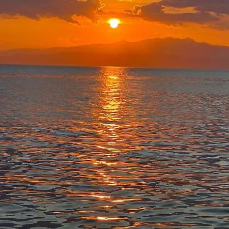 Lighthouse Semesterbostad Kallirákhi