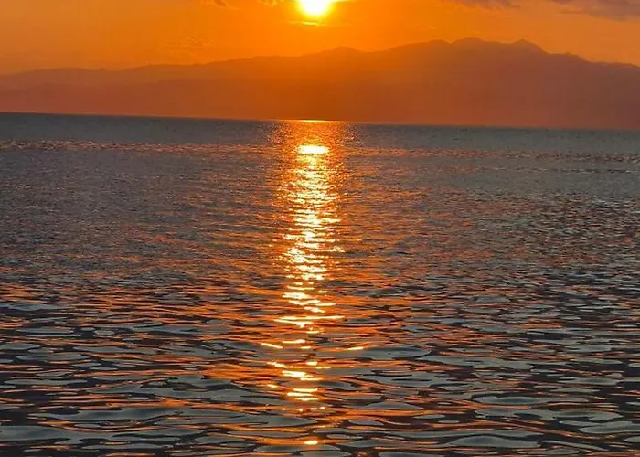 Lighthouse 度假居 Kallirákhi